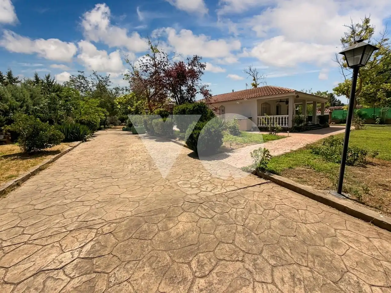 Vista exterior de Casa o chalet en venta en Illana con Calefacción, Jardín privado y Trastero
