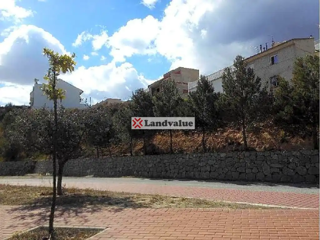 Terrenos y solares en venta en . Rio Segura S/N