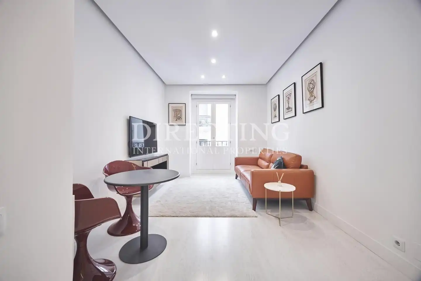 Außenansicht von Maisonette zum Verkauf in Madrid mit Klimaanlage, Heizung und Möbliert