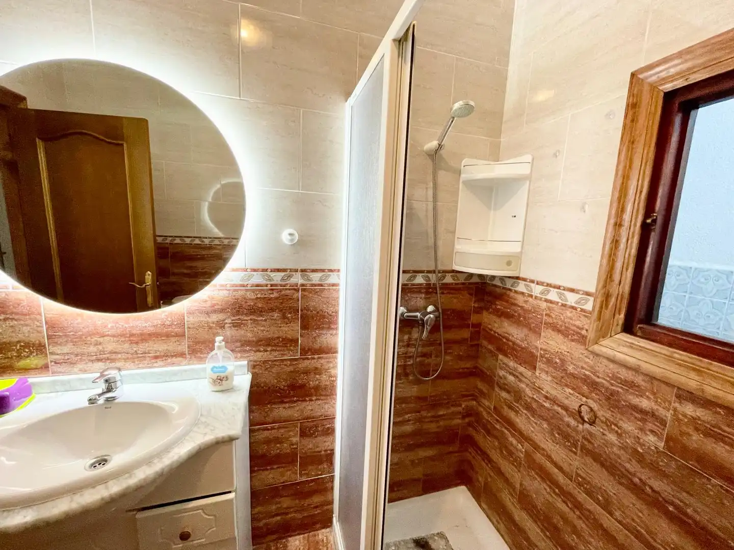 Bany de Casa o xalet en venda en Roquetas de Mar amb Terrassa i Moblat