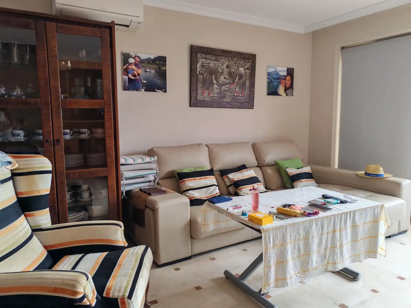 Sala d'estar de Dúplex en venda en La Carihuela - Los Nidos