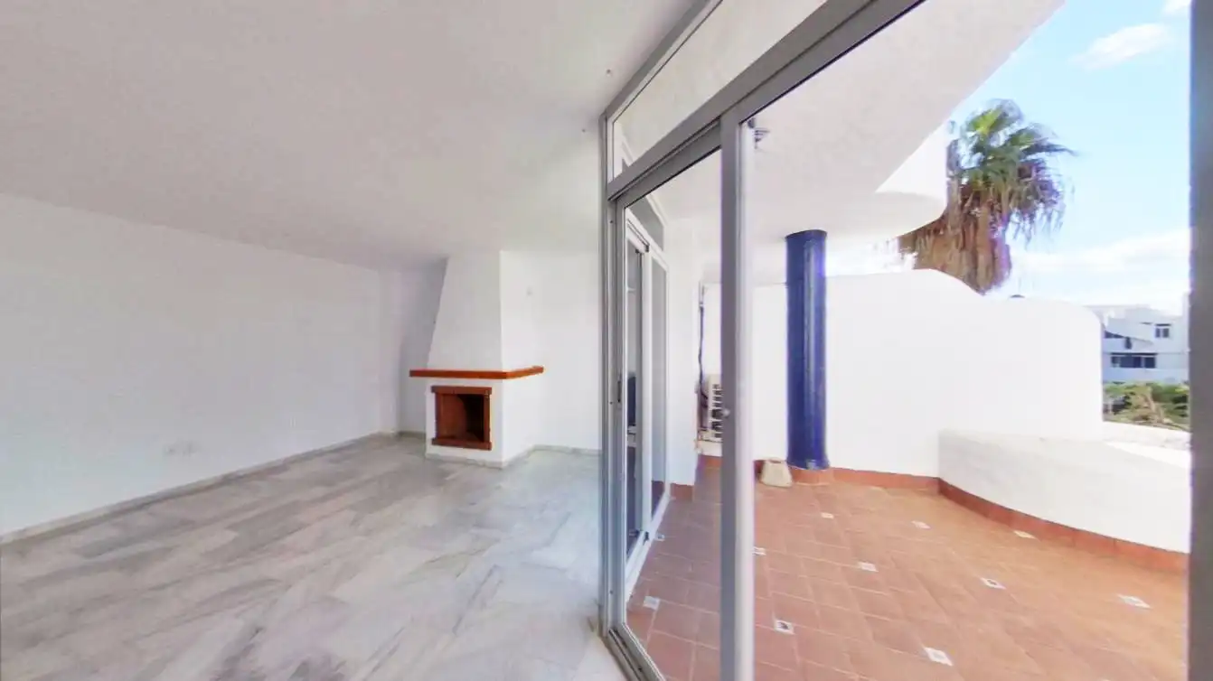 Piso en venta en Av España de Calahonda , Calahonda