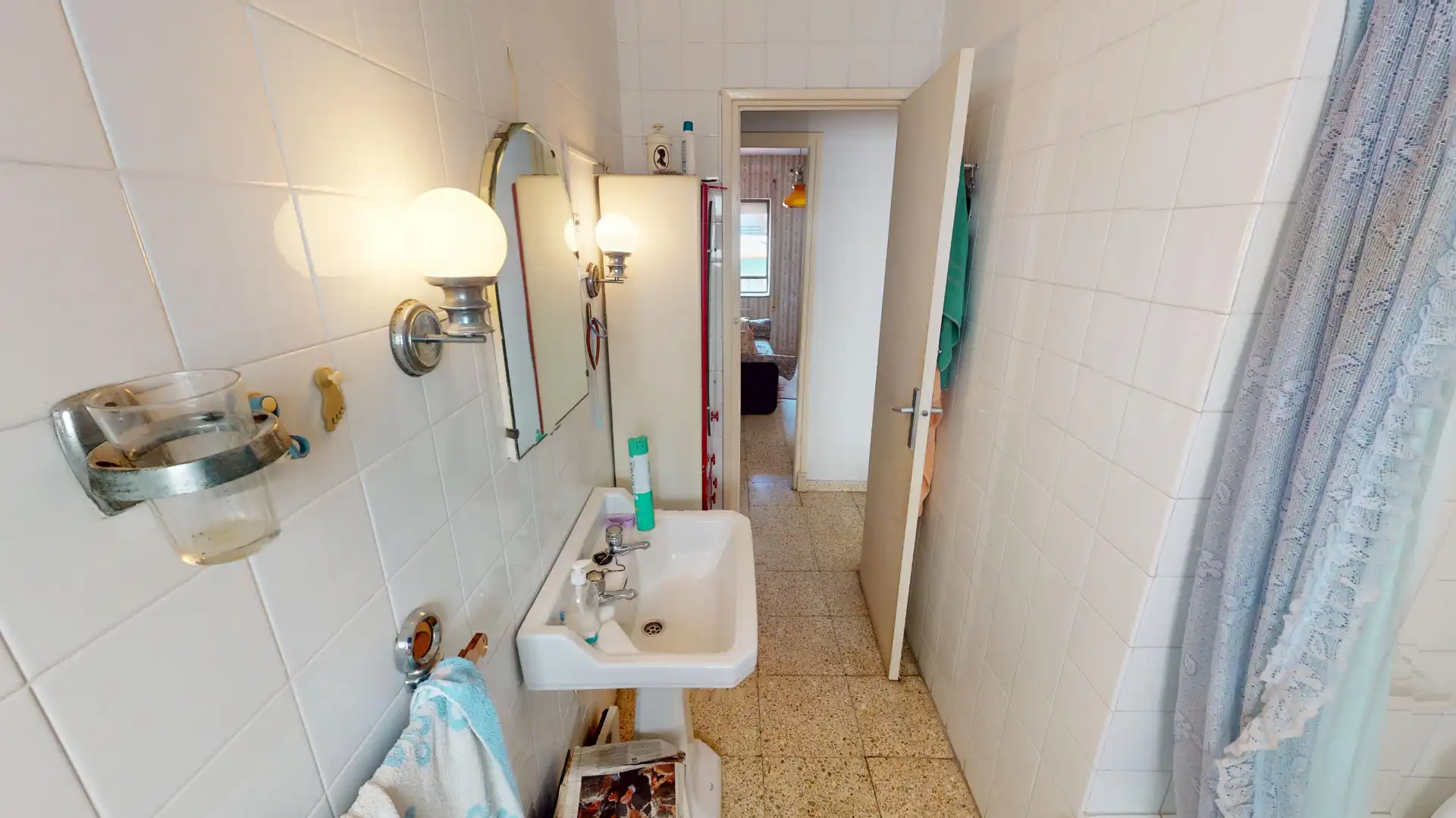Bathroom of Flat for sale in Alicante / Alacant  with Air Conditioner, Furnished and Balcony