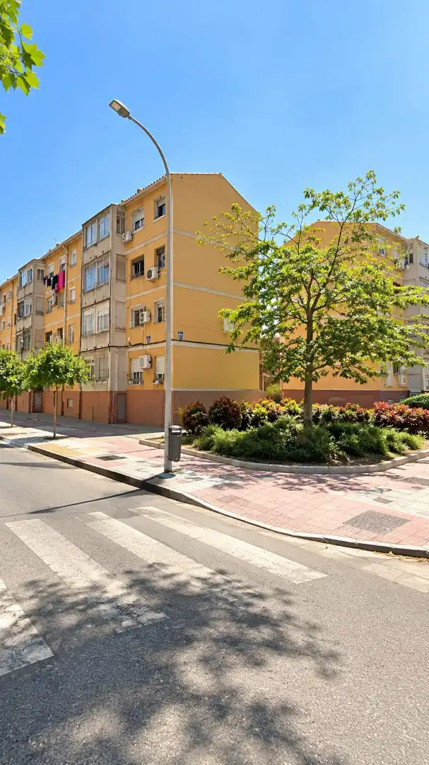Exterior view of Flat for sale in Cruz de Humilladero