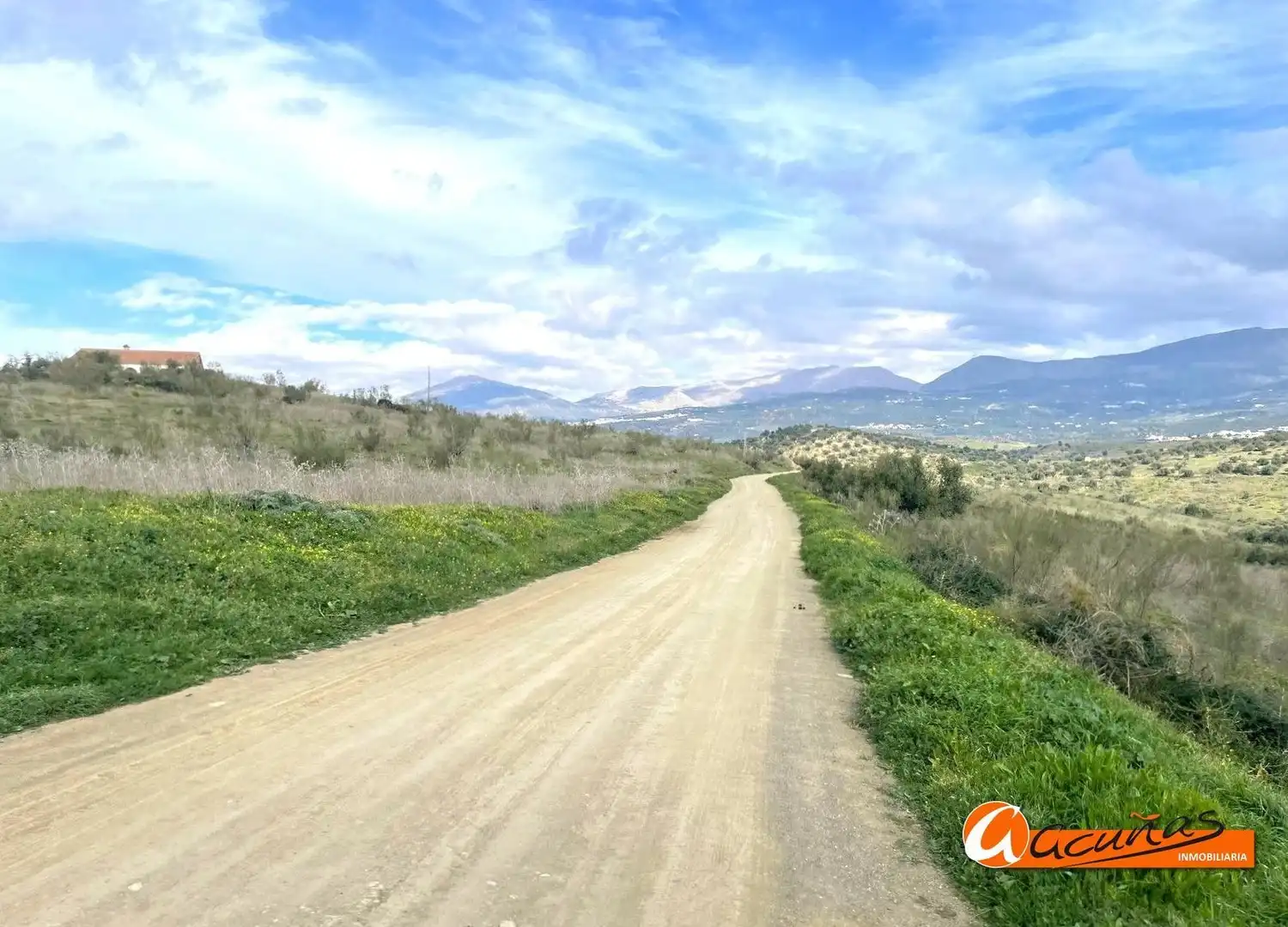 Rustikales Grundstück zum Verkauf in Cortijo Vílches