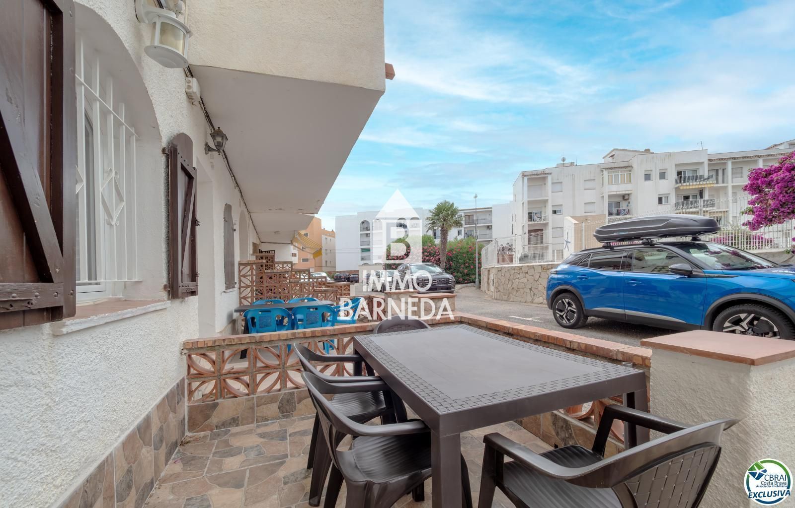 Exterior view of Flat for sale in Empuriabrava  with Air Conditioner, Heating and Swimming Pool