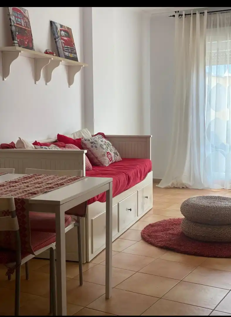 Dormitori de Apartament en venda en Malpica de Bergantiños amb Calefacció, Terrassa i Traster