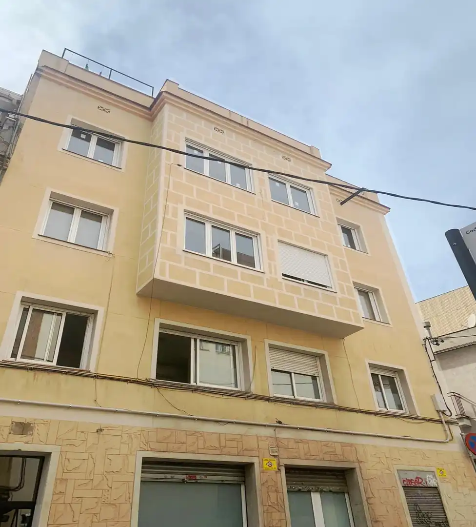 Außenansicht von Gebäude zum Verkauf in Barcelona