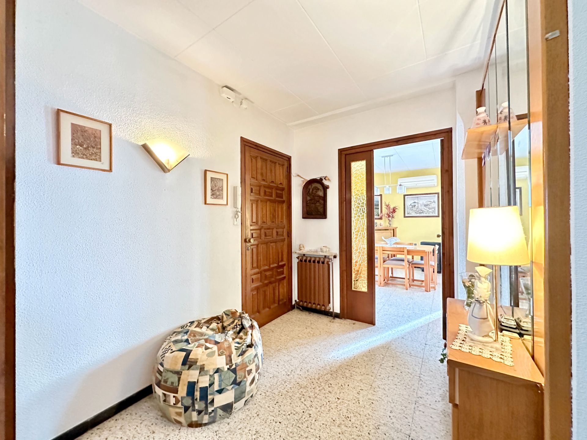 Casa adosada en venta en Manlleu con Calefacción, Jardín privado y Trastero