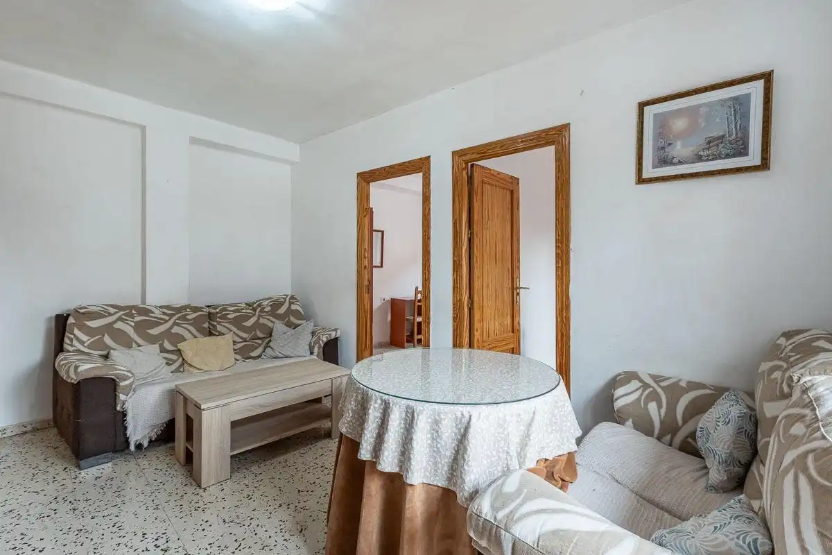 Sala de estar de Piso en venta en Granada con Amueblado y Balcón