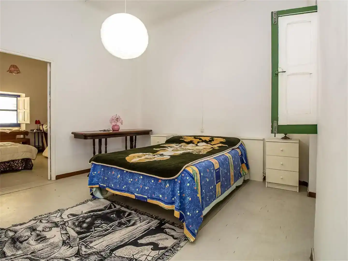Dormitori de Casa adosada en venda en Alcubillas amb Jardí privat, Traster i Balcó