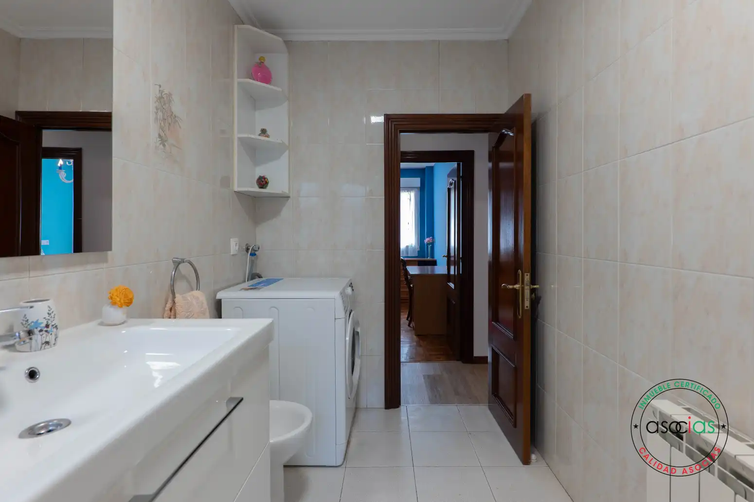 Bathroom of Flat for sale in Gijón   with Heating, Parquet flooring and Furnished