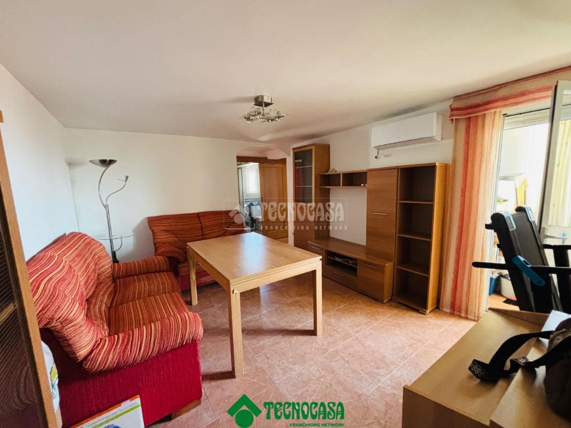 Sala d'estar de Pis en venda en El Carpio amb Aire condicionat