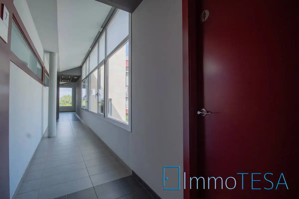 Oficina en venta en Barberà del Vallès con Aire acondicionado