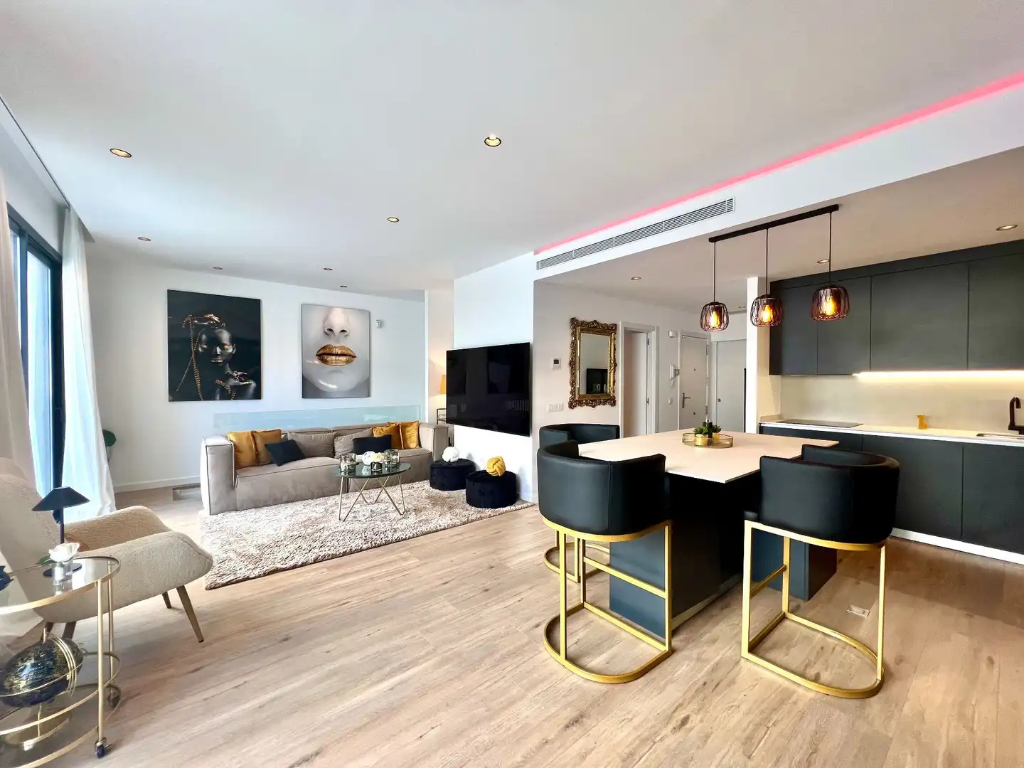 Wohnzimmer von Maisonette zum Verkauf in  Palma de Mallorca mit Klimaanlage, Heizung und Schwimmbad