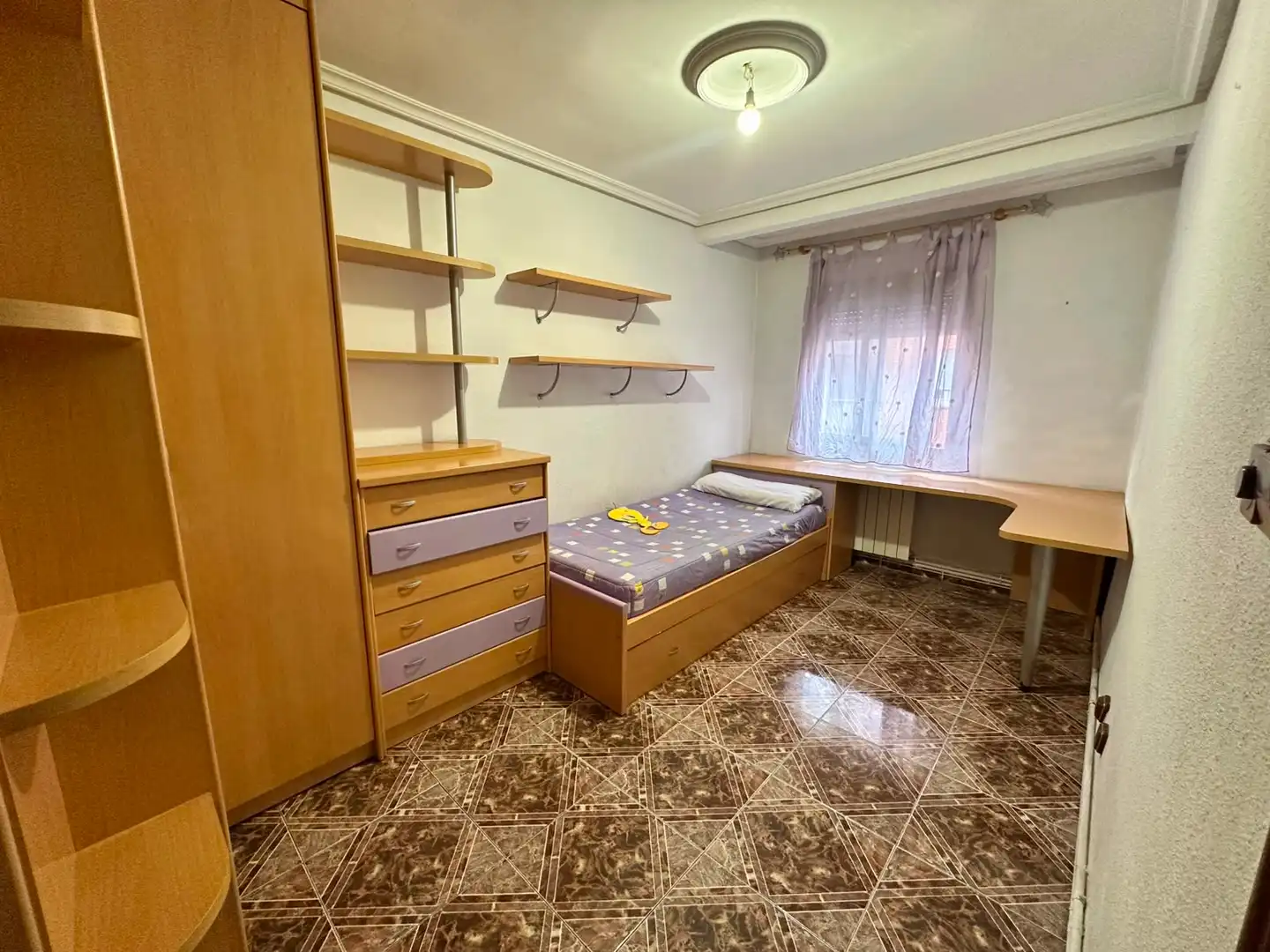 Bedroom of Flat for sale in Valladolid  with Heating and Furnished