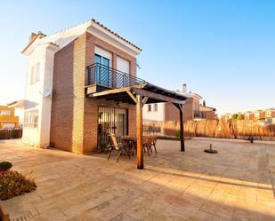 Exterior view of House or chalet for sale in Dílar  with Air Conditioner, Heating and Private garden