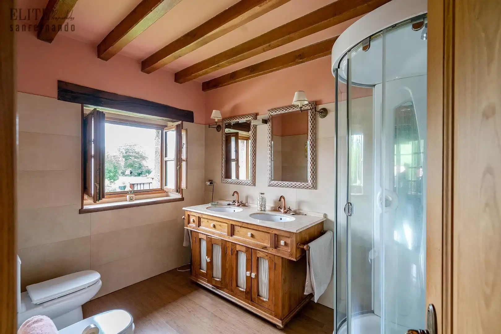 Baño de Casa o chalet en venta en Bárcena de Pie de Concha con Calefacción, Jardín privado y Terraza
