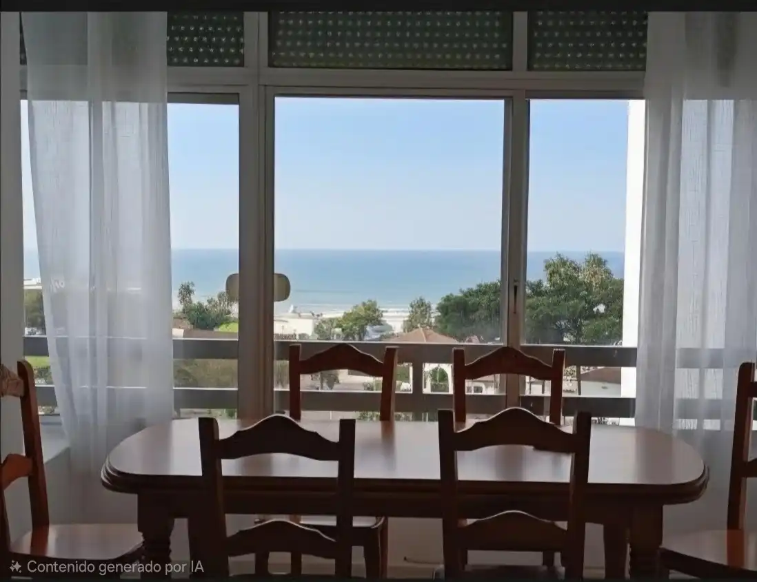 Menjador de Apartament de lloguer en El Puerto de Santa María amb Terrassa i Moblat