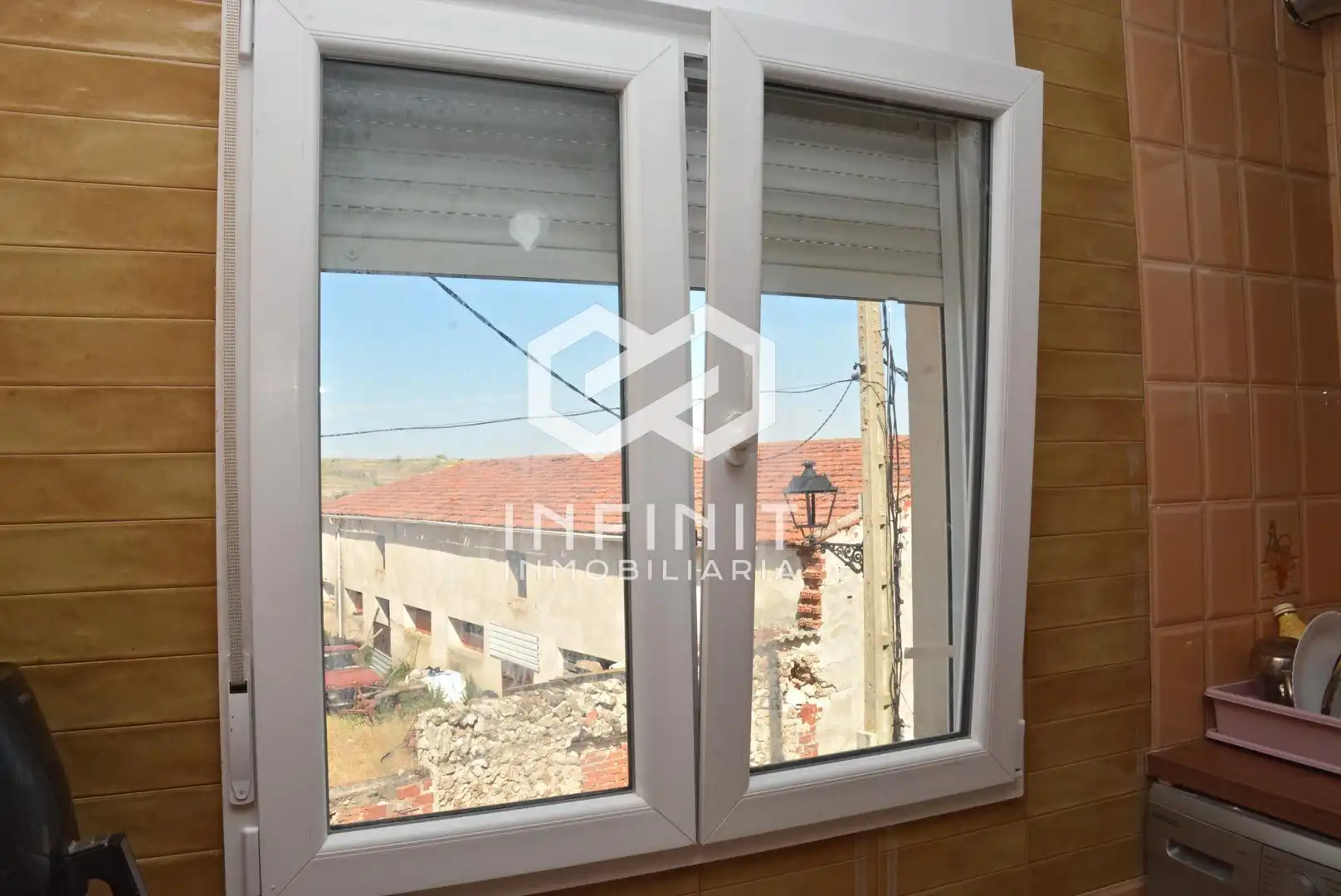 Vista exterior de Casa o xalet en venda en Mazuecos amb Terrassa i Traster