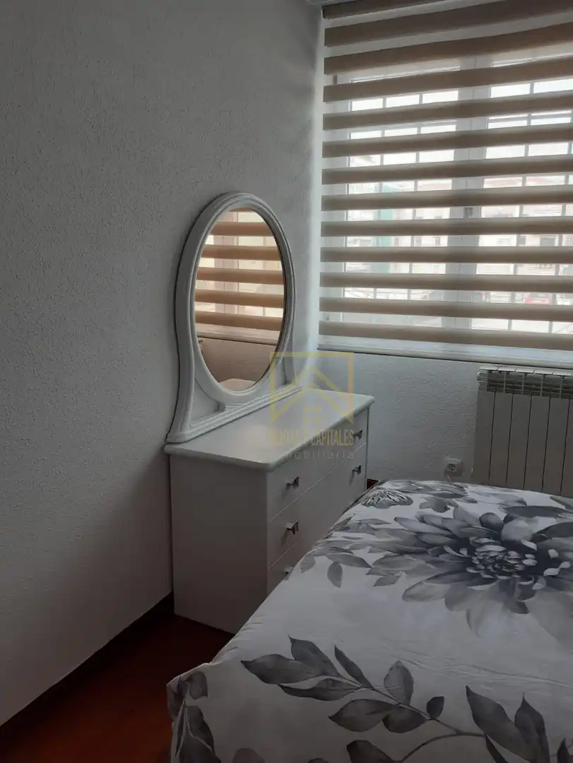 Bedroom of Flat for rent in Santander  with Heating and Parquet flooring