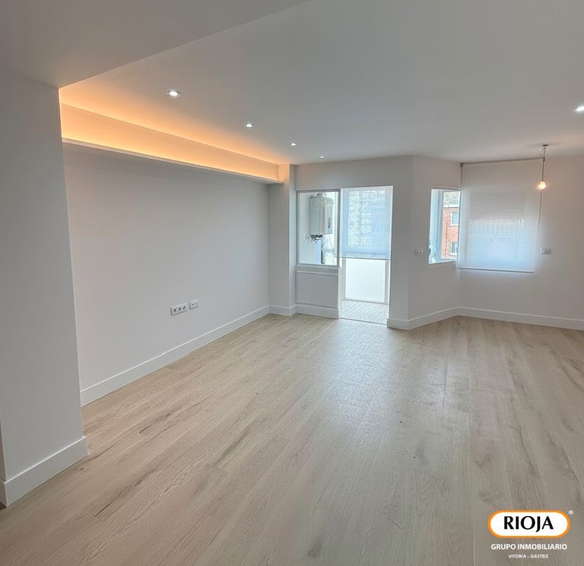 Flat for sale in Vitoria - Gasteiz  with Heating, Terrace and Storage room