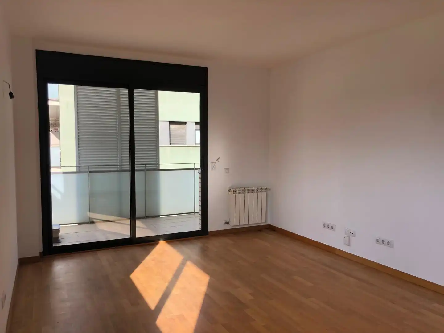 Bedroom of Flat for sale in Sant Cugat del Vallès  with Heating, Parquet flooring and Swimming Pool