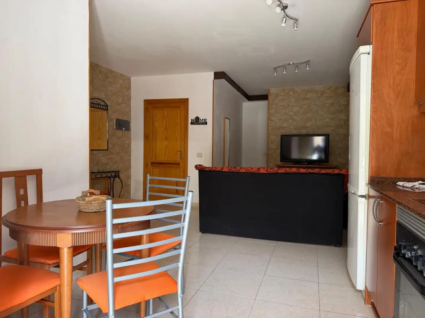 Kitchen of Flat for rent in Santa Lucía de Tirajana  with Furnished and Balcony