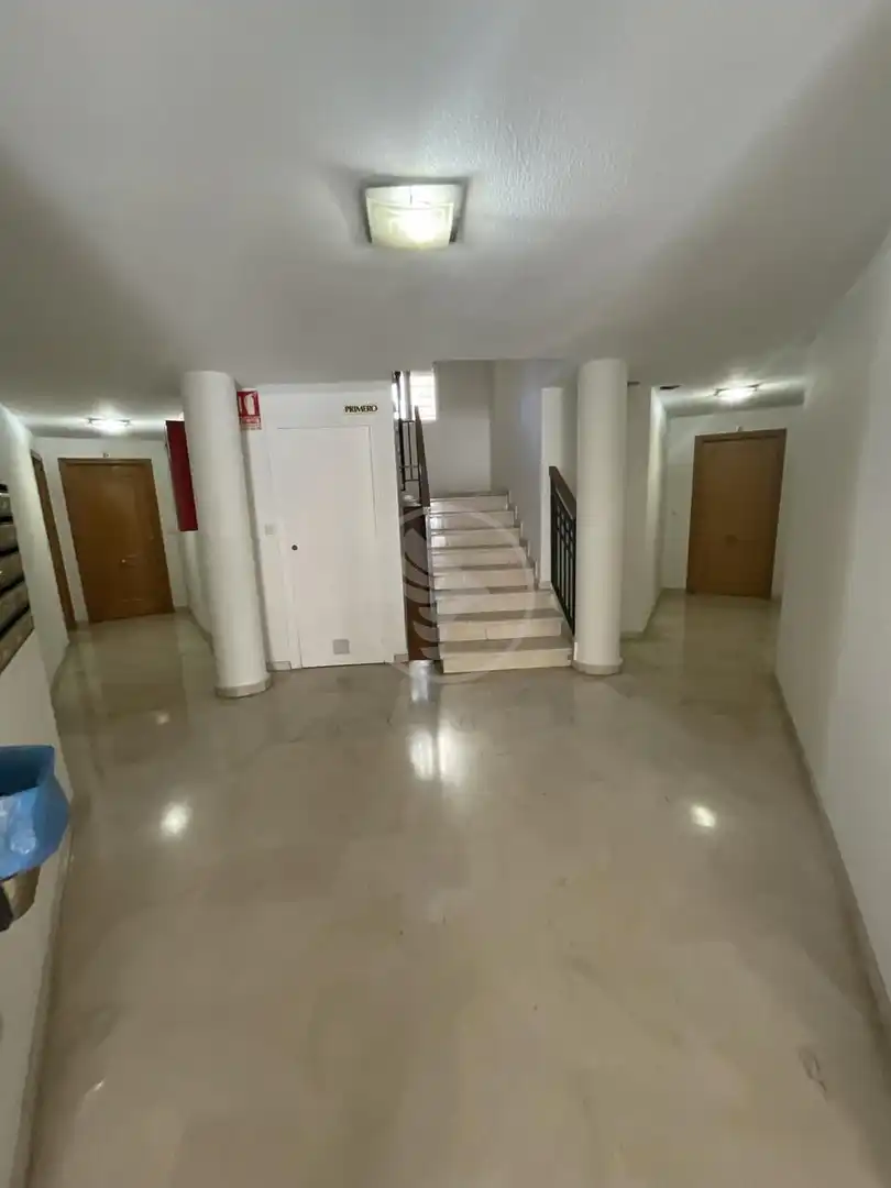 Flat for sale in Linares  with Air Conditioner and Furnished