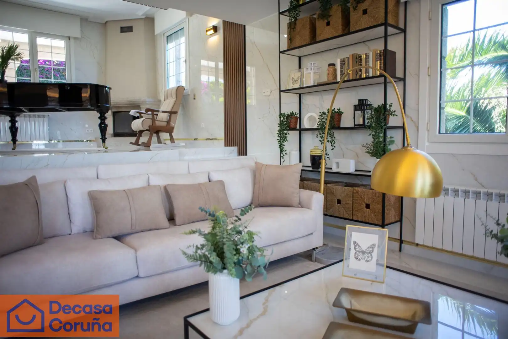 Living room of Houses for sale in A Coruña Capital   with Heating, Private garden and Terrace
