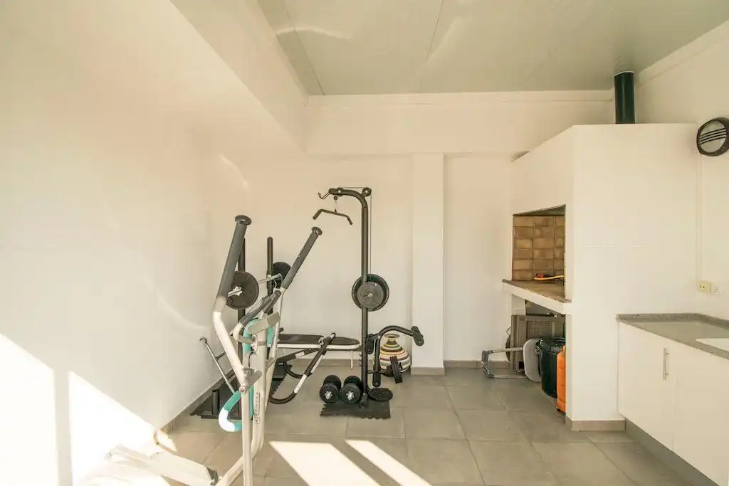 Ático de alquiler en La Pobla de Vallbona con Aire acondicionado, Calefacción y Jardín privado