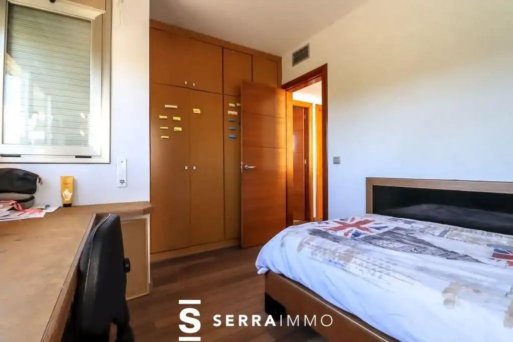 Dormitori de Casa o xalet en venda en Vilafranca del Penedès amb Aire condicionat, Calefacció i Jardí privat