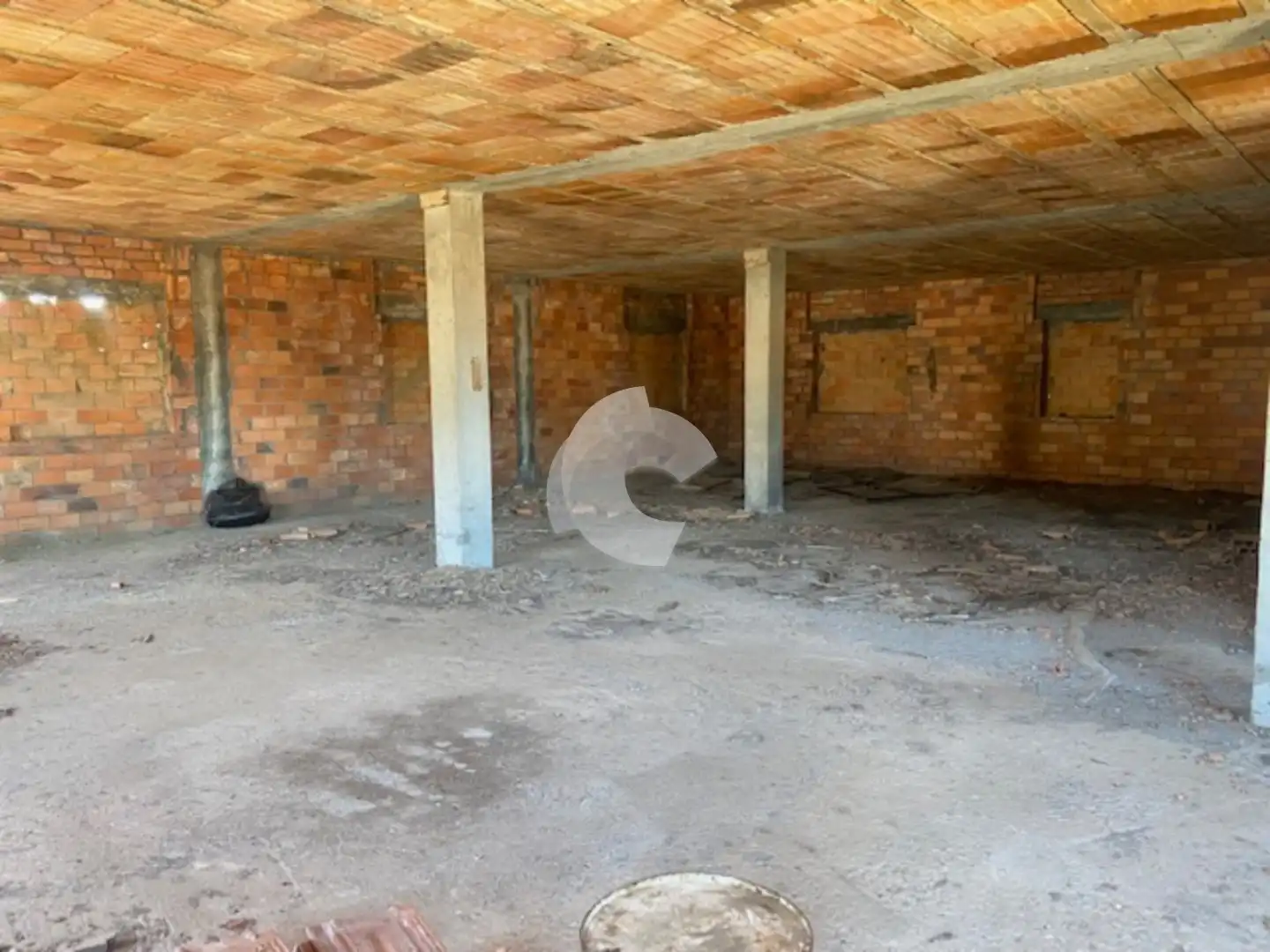 Edificio en venta en A Merca  
