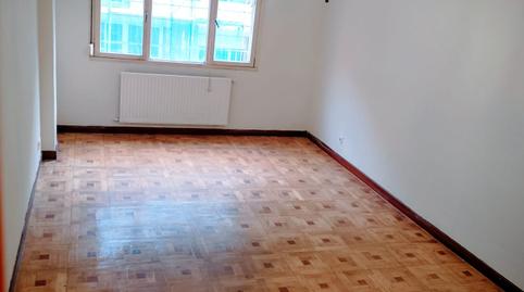 Photo 2 of Flat for sale in Calle Maximiliano Arboleya, 29, Vallobín, Asturias