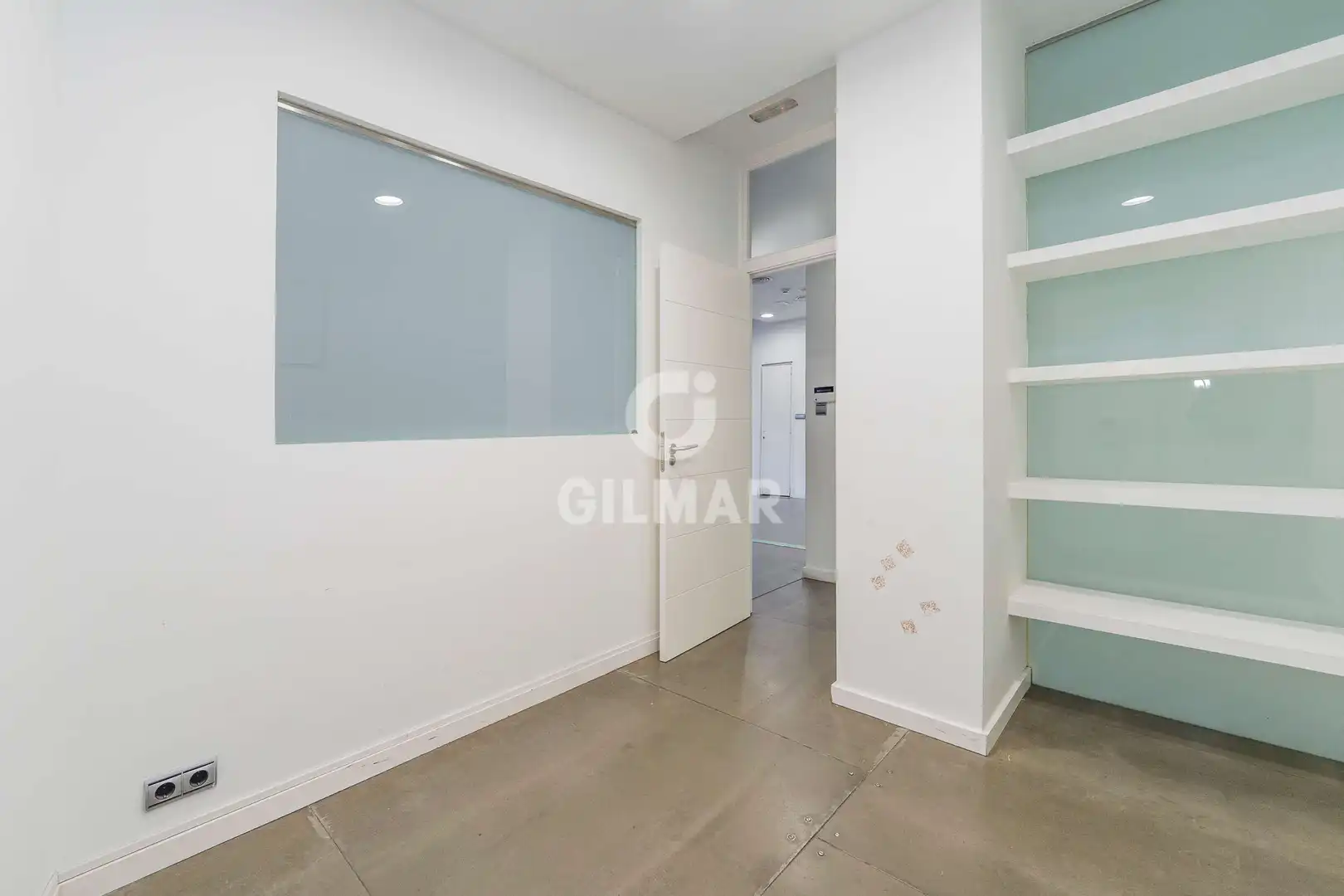 Local en venta en Madrid con Calefacción