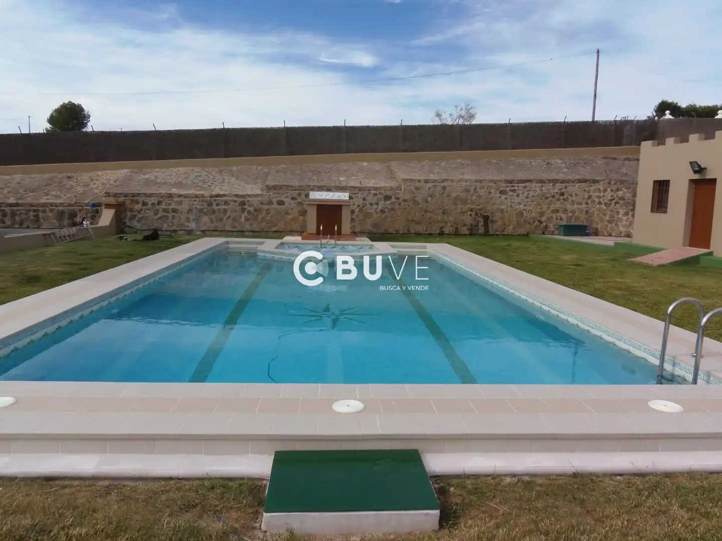 Piscina de Casa o chalet en venta en Arriate con Aire acondicionado, Calefacción y Jardín privado