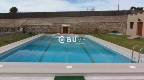Magnifico chalet independiente con piscina
