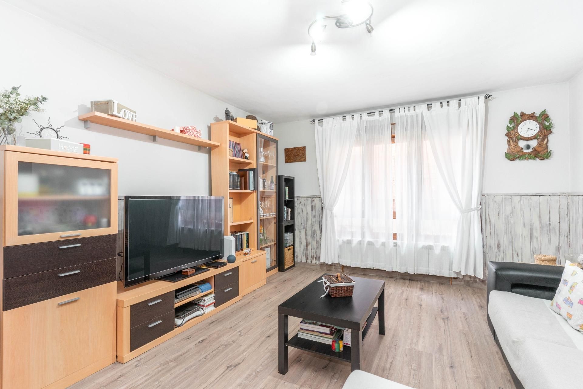 Living room of Flat for sale in Riosa  with Heating and Storage room