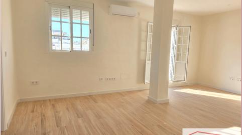 Foto 3 de Àtic de lloguer a Calle Juan Sebastián Elcano, Los Remedios, Sevilla