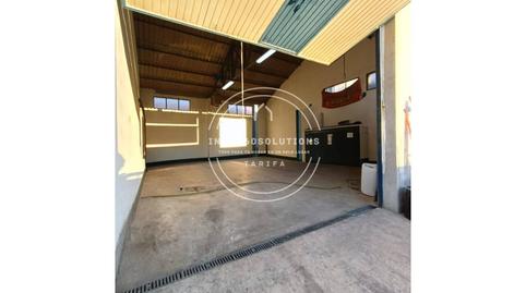 Foto 2 von Fabrikhallen zum Verkauf in Calle Tórtola, El Rinconcillo, Algeciras