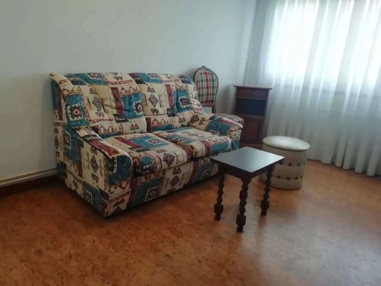 Sala d'estar de Pis en venda en  Logroño amb Calefacció, Terrassa i Moblat