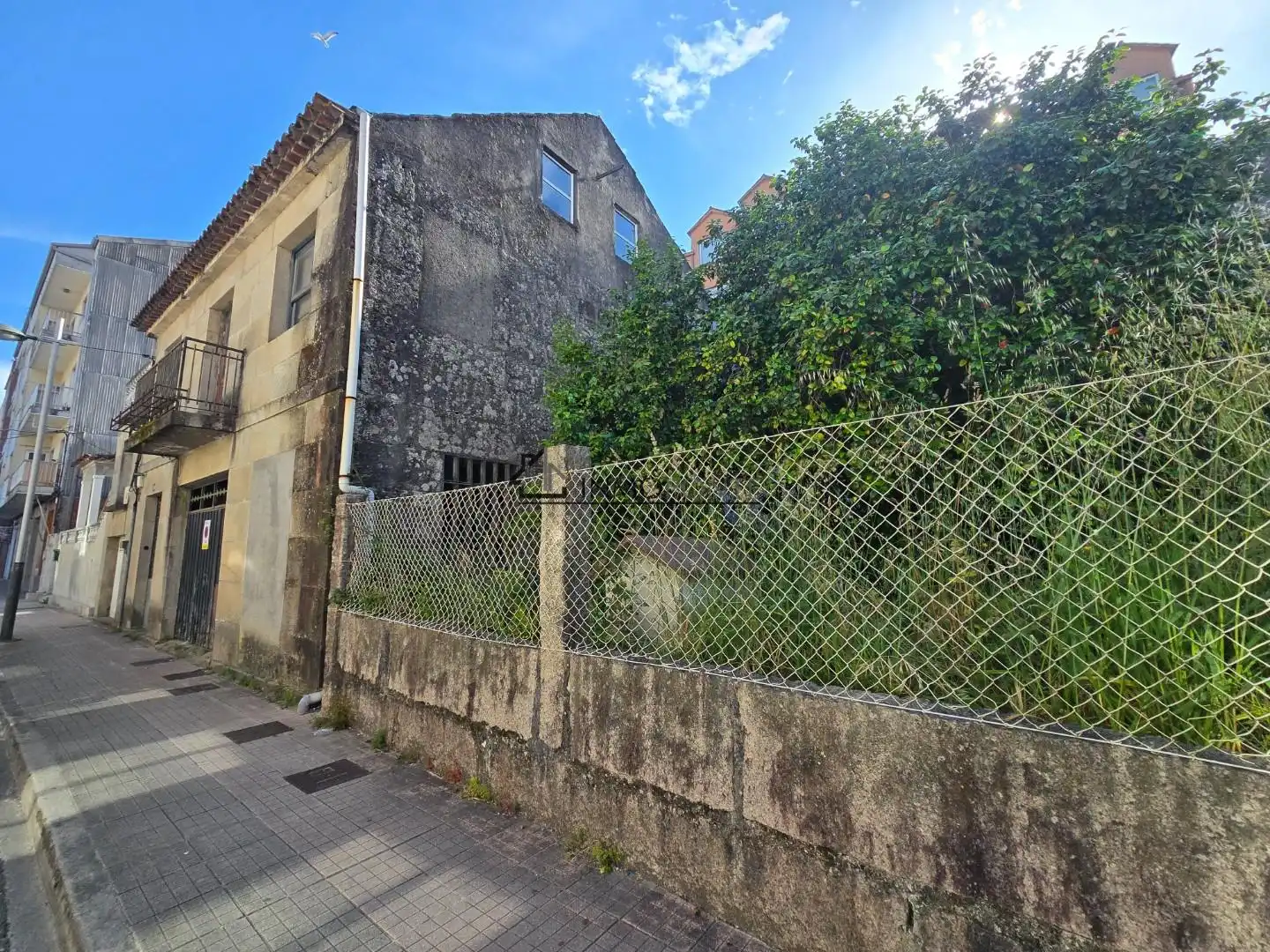 Vista exterior de Residencial en venta en Pontevedra Capital 