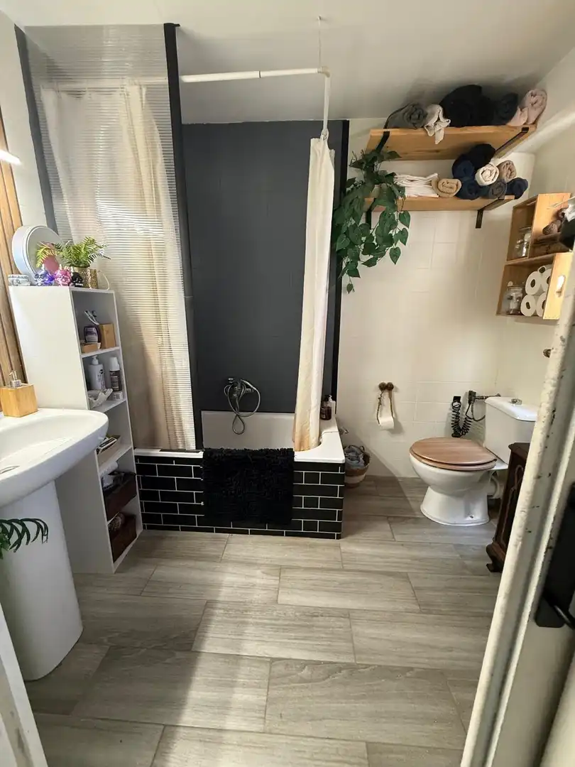 Baño de Ático en venta en Benicasim / Benicàssim con Terraza, Amueblado y Balcón