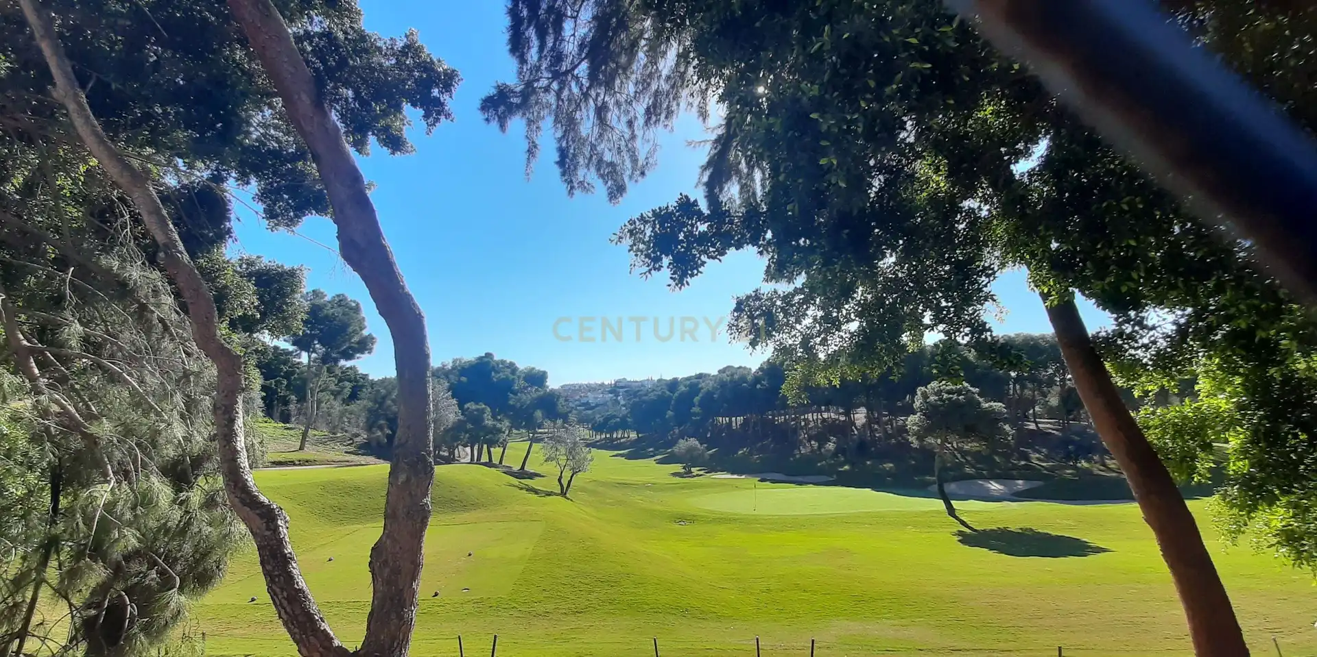 Vista exterior de Piso en venta en Benalmádena con Aire acondicionado, Trastero y Horno