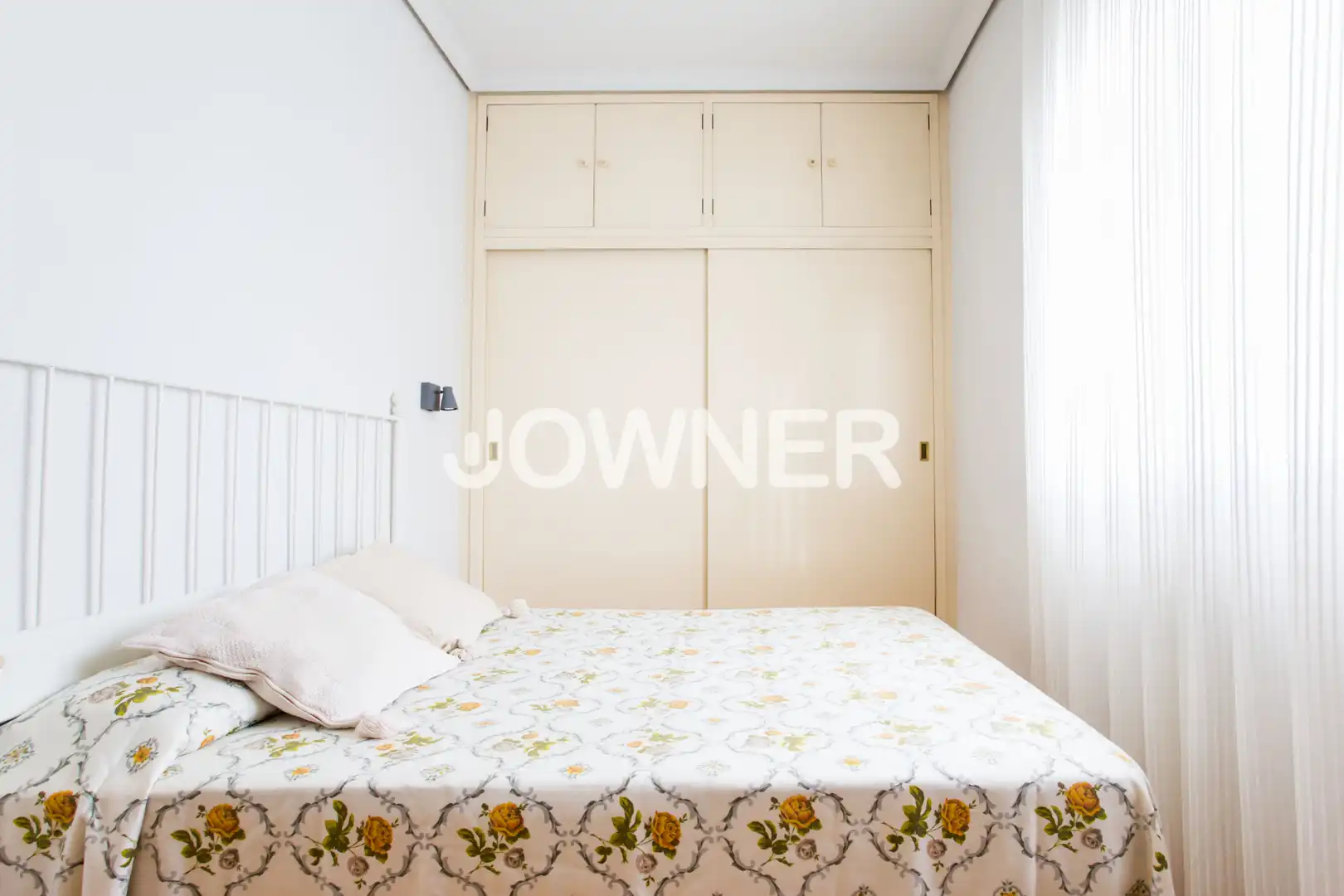 Bedroom of Flat for rent in Madrid  with Air Conditioner, Heating and Terrace