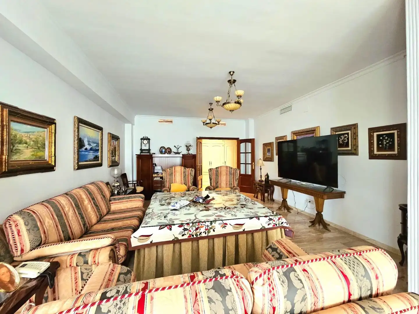 Chalet con piscina en venta en PLATERO HEREDIA, imagen 53