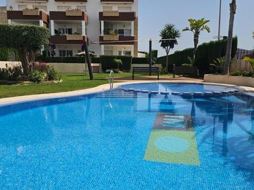 Appartement compact avec balcon à vendre à Orihuela Costa