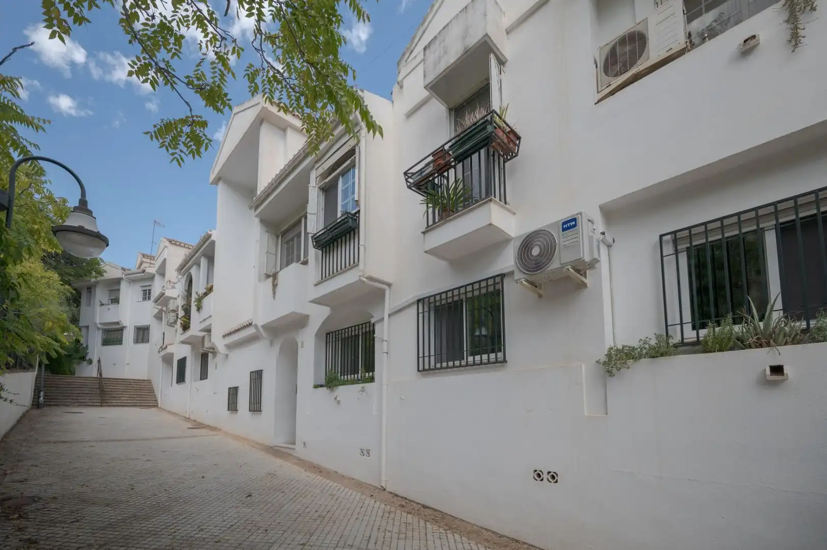 Exterior view of Flat for sale in Genil