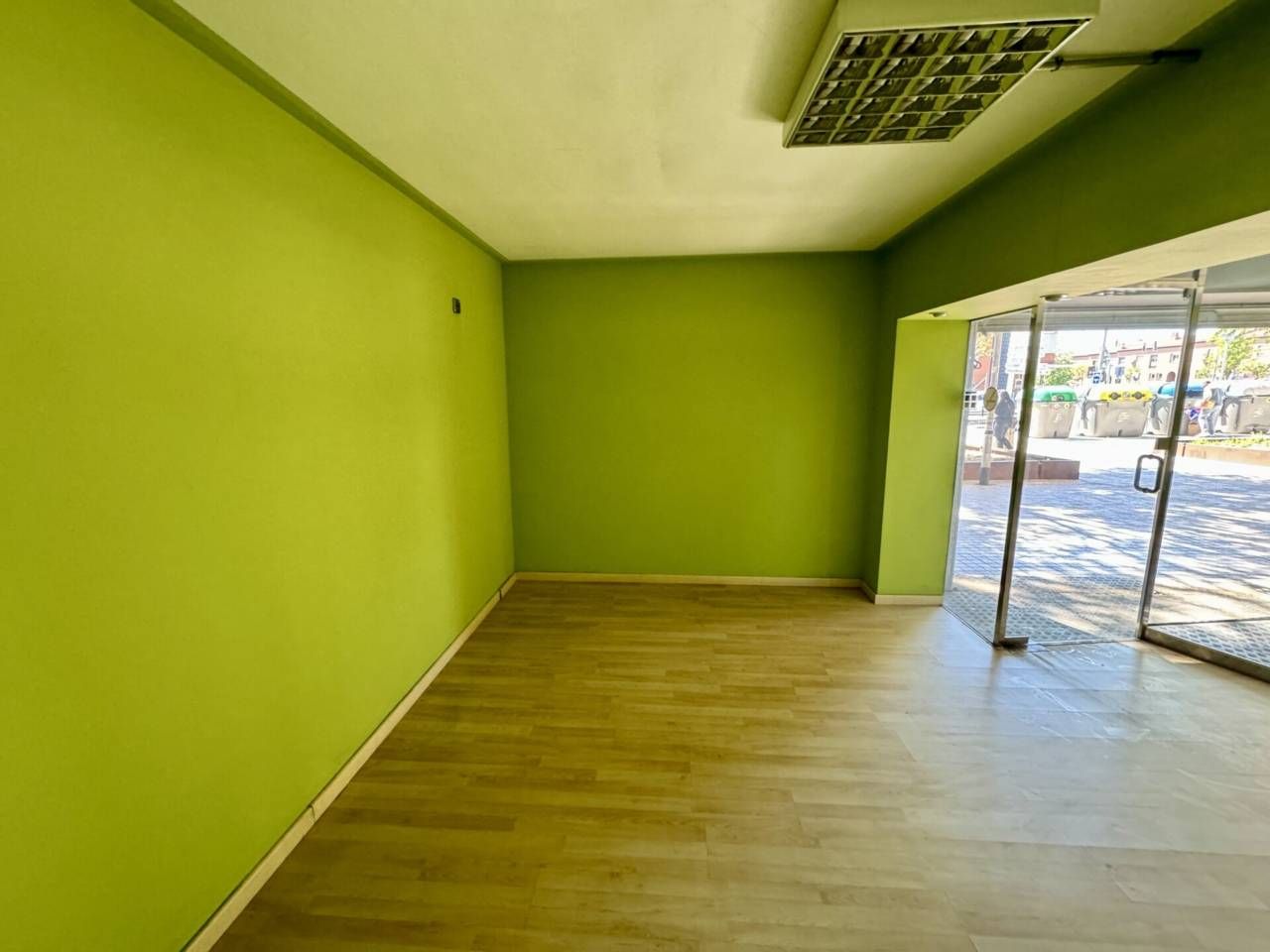 Premises for sale in Barberà del Vallès