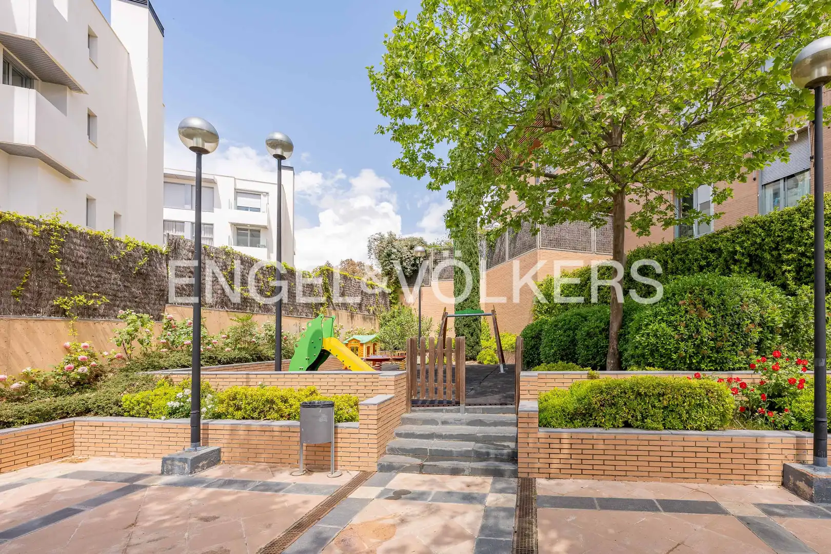 Terraza de Ático de alquiler en Boadilla del Monte con Aire acondicionado, Calefacción y Parquet